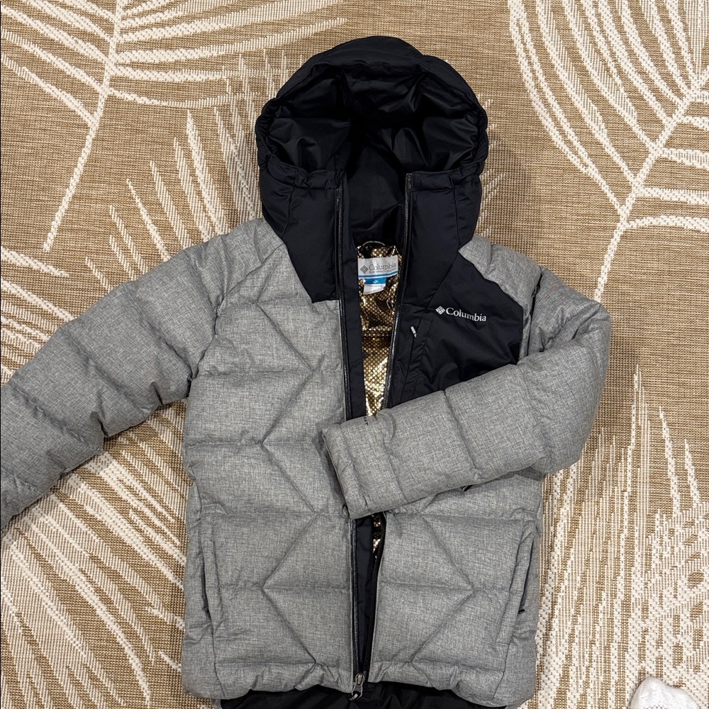 Columbia Kids Omni Heat Insulated Jacket - size medium - like new